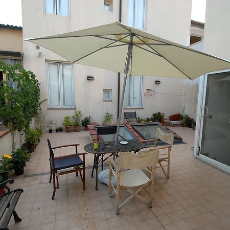 Hotel Luana Viareggio Extérieur photo